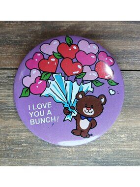 Love You Bunch Button Pin Vintage Fun World Teddy Bear Hearts Bag Gear